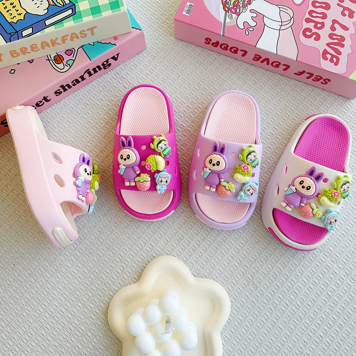 Chinelo Infantil Labubu - Edição Limitada