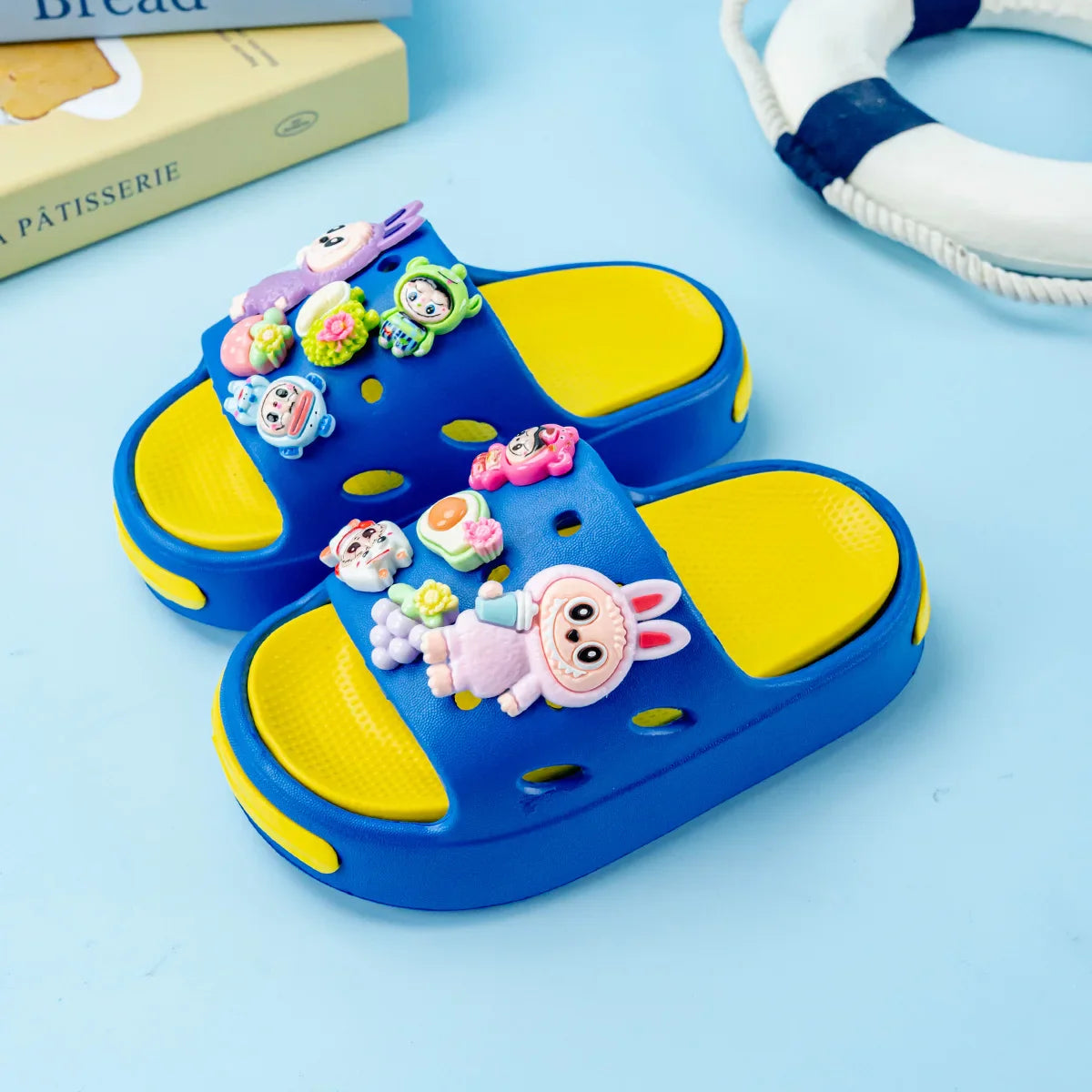 Chinelo Infantil Labubu - Edição Limitada