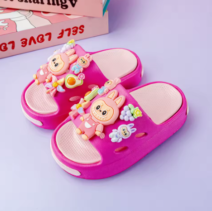 Chinelo Infantil Labubu - Edição Limitada